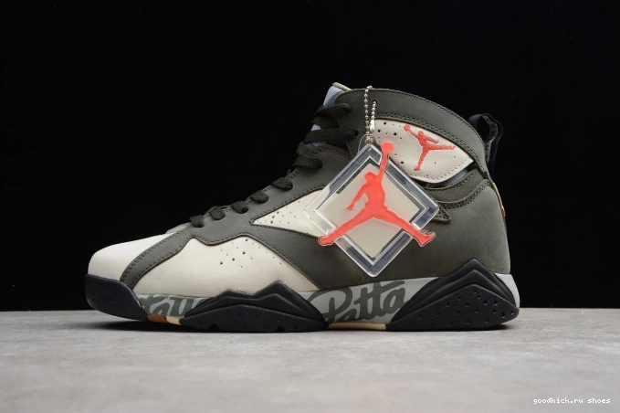 AT3375-100 7 Icicle x Jordan Patta Air 0730